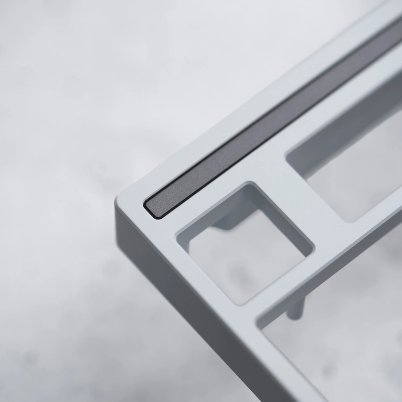 Sonnet Accent (2022) - Finish:Grey